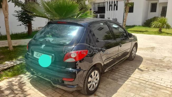Peugeot 206 Essence Manuelle 2011 à Casablanca
