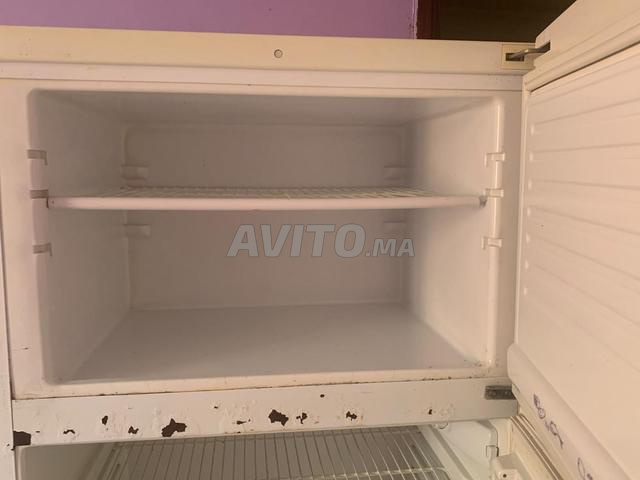 ثلاجة بحالة جيدة للبيع - 2