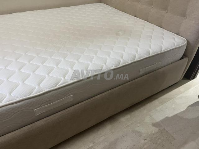 سرير مع مرتبة - 2