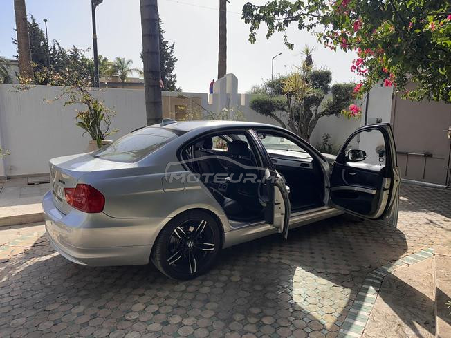 BMW Série 3 Essence Automatique 2009 à Casablanca