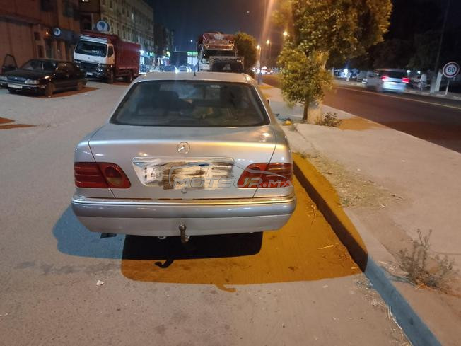 Mercedes-Benz Classe E Diesel Manuelle 1998