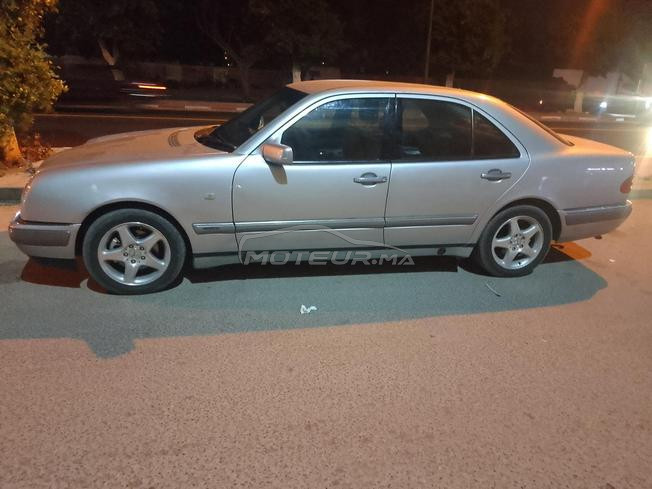Mercedes-Benz Classe E Diesel Manuelle 1998