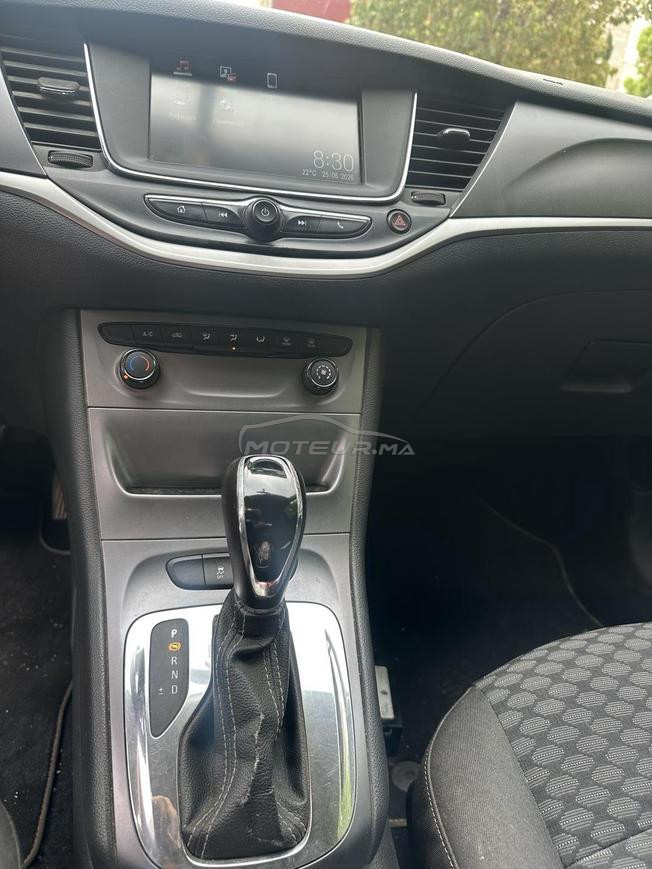 Opel Astra Diesel Automatique 2019 à Meknès