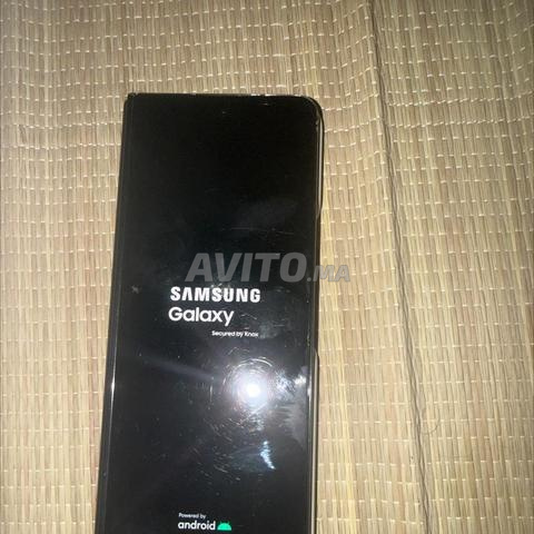Samsung Galaxy Z Fold 5 - 2