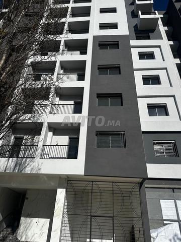 Excellent appartement à vendre, complexe Nour, près de la gare routière