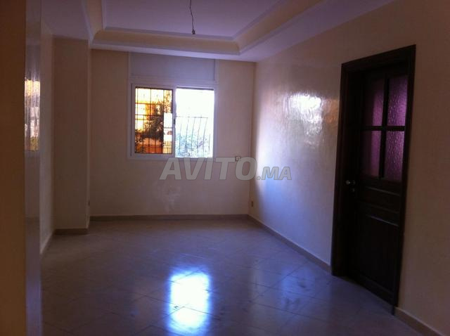 Appartement titré (2 façades) – 99 m² à vendre