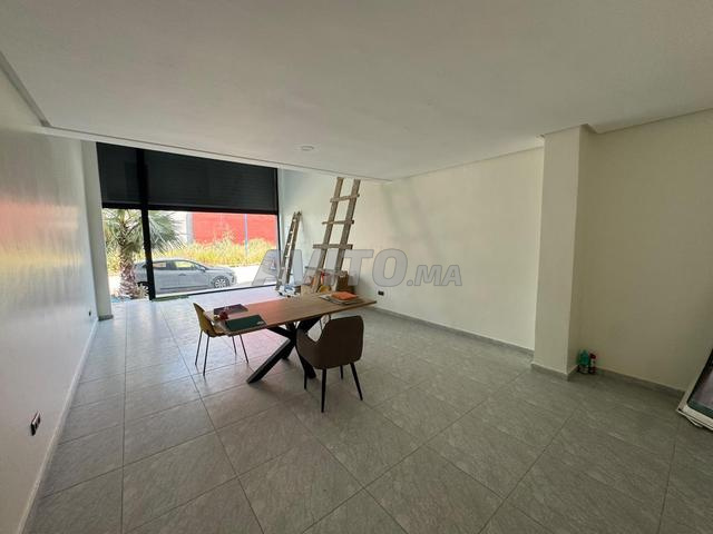 محل تجاري جديد للإيجار ببوسكورة