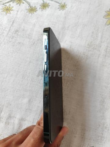 آيفون 13 برو مازال نقي - 2
