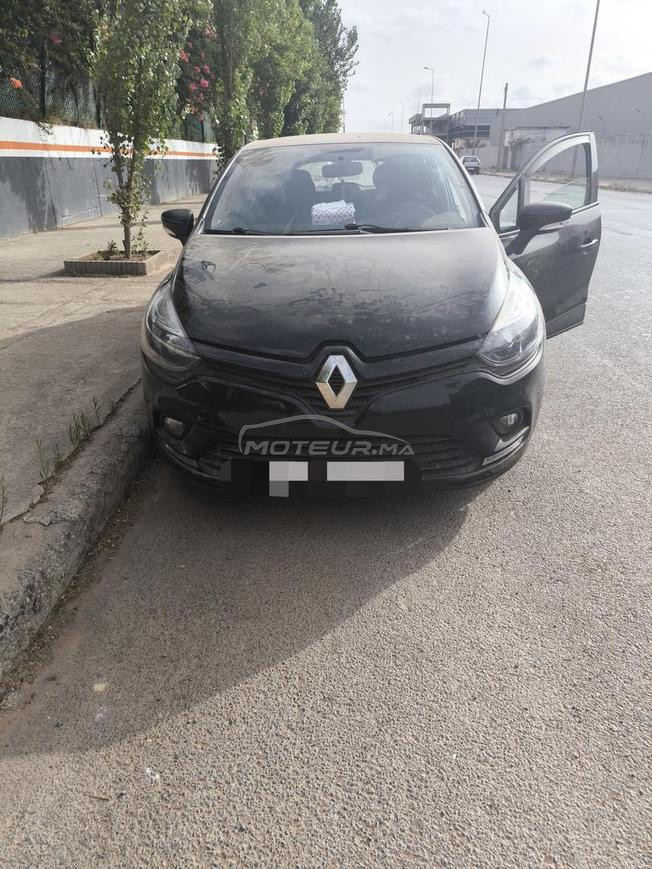 clio 4 nes 3mara lmlih ji orkeb kolchi khales 