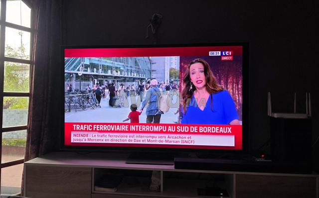 Très belle SAMSUNG 65pouces OLED 4K S95B QE65S95B - 2