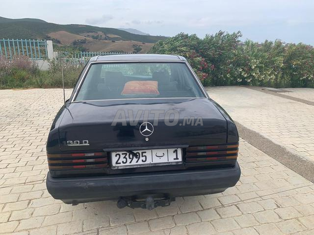 Mercedes-Benz 190 Diesel Manuelle 1992 à Fnideq - 2