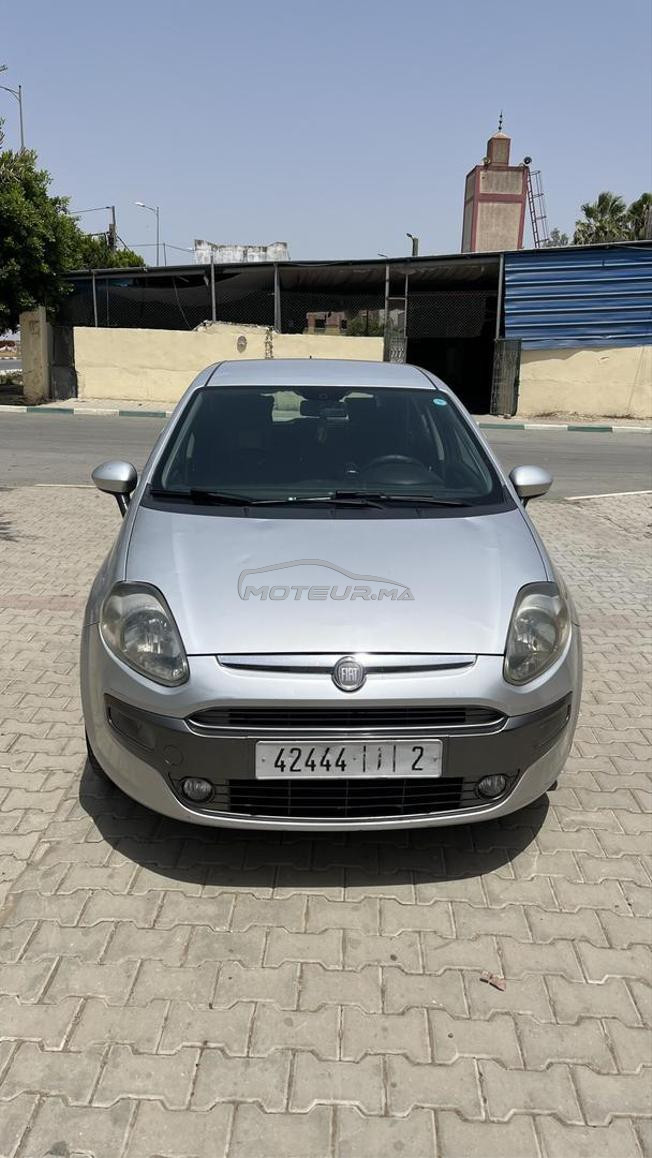 Fiat Punto Diesel Manuelle 2011 à Dar Gueddari