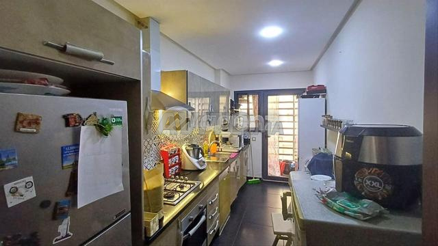 CMN-MA-2412 - Appartement à vendre aux Hôpitaux - 2