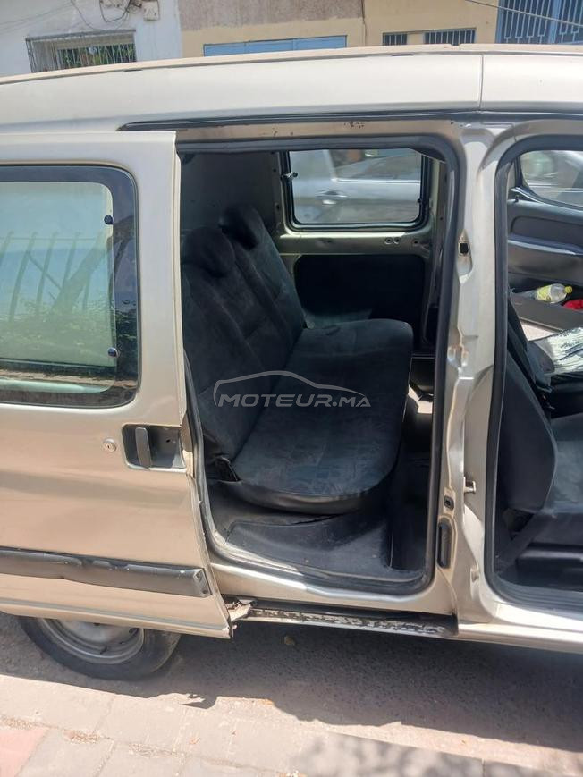 Peugeot Partner Diesel Manuelle 2004 à Casablanca