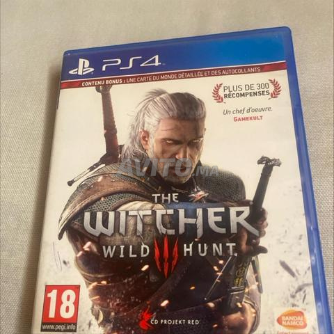 Jeux PS4 FIFA 15 et The Witcher - 2