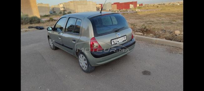 clio 2 1.2 essence tres économique 