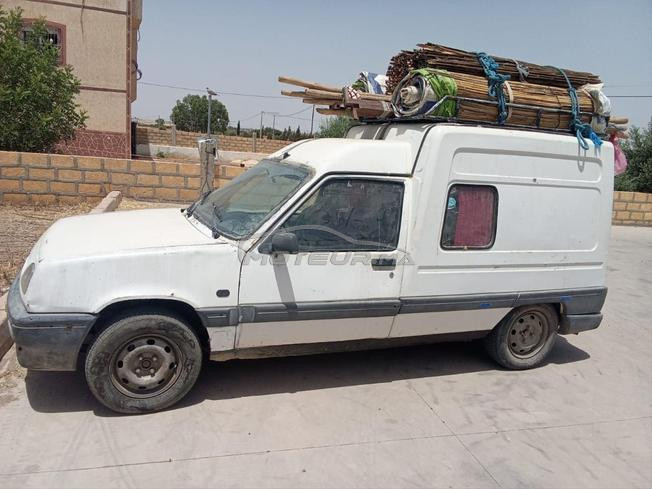 Renault Express module 1995 moteur endommagé 