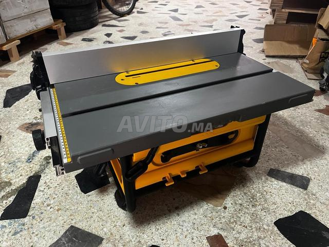 منشار طاولة DeWalt DW745 - 2