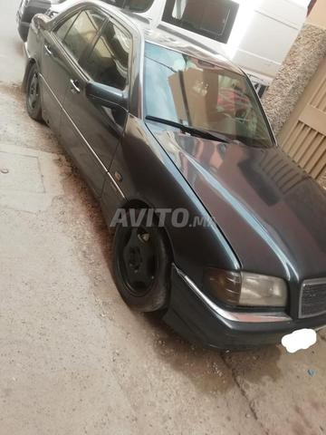 Mercedes-Benz 220 Diesel Manuelle 1996