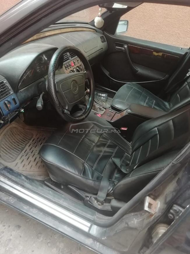 Mercedes-Benz 220 Diesel Manuelle 1996
