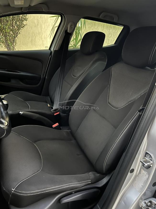 clio 4 2019  sbagha  dar jamais accidenté 