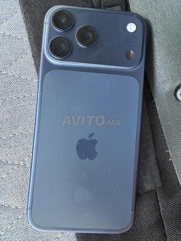 iPhone 17 Pro Max Nouveau esim