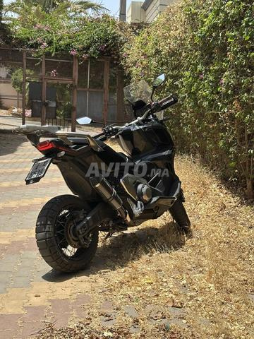 هوندا XADV بحالة جيدة، عادم GPR - 2