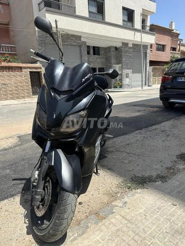 Xmax 125 2013 ديوانة 2017 - 2