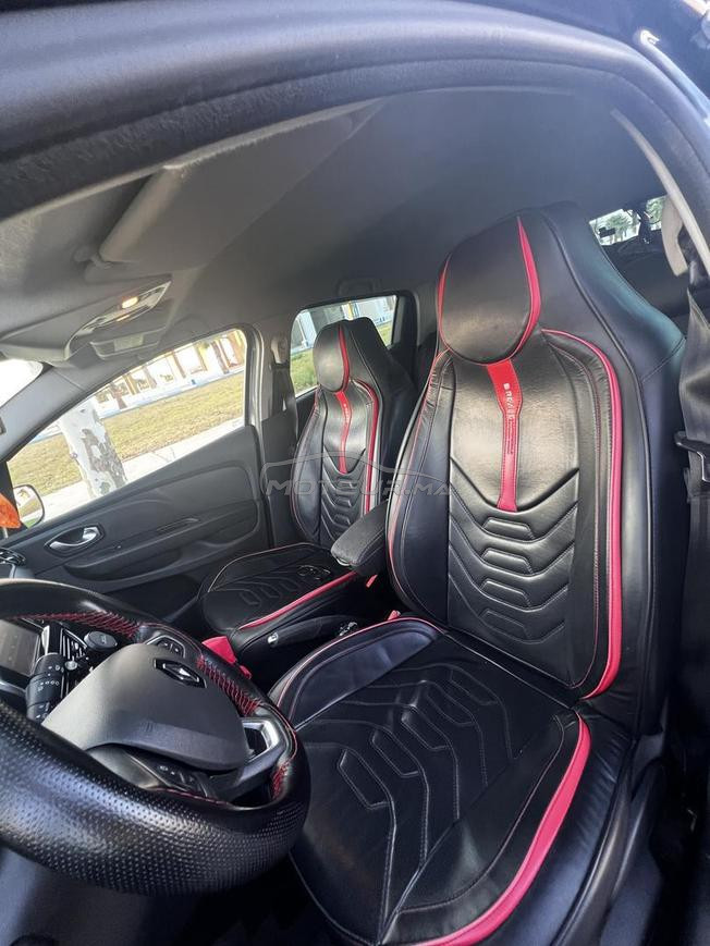 Clio 4 toutes options / faible kilométrage 