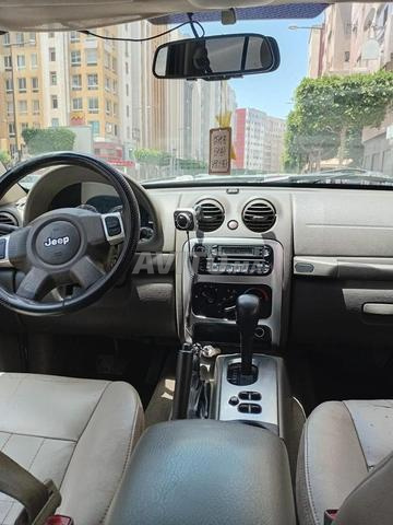 Jeep Liberty Diesel Automatique 2006 à Kénitra - 2