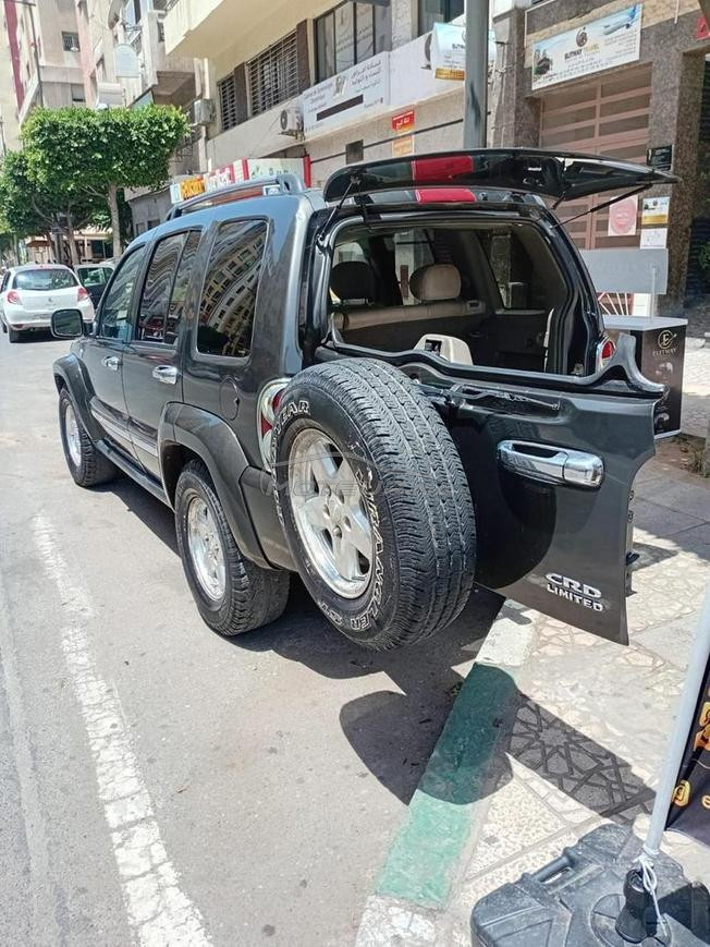 Jeep Liberty Diesel Automatique 2006 à Kénitra