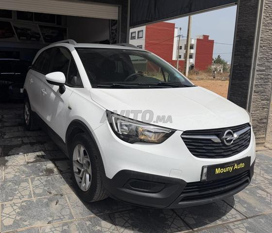 Opel Crossland Diesel Manuelle 2020 à Rabat