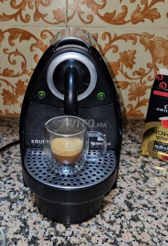 آلة قهوة NESPRESSO