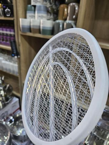 Je propose une nouvelle raquette anti-moustiques. - 2