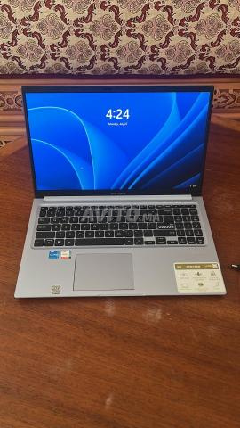 حاسوب محمول ASUS VIVOBOOK
