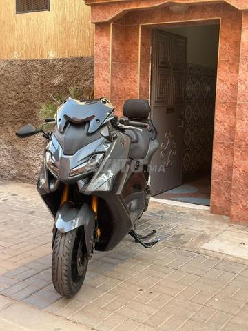 ياماها TMAX Tech MAX 2022 كاملة المواصفات في أكادير - 2