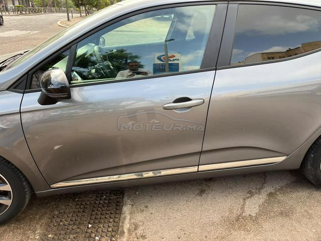 clio 5 (31600 km )
