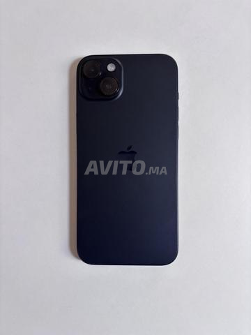 iPhone 15 Plus Noir 128Go - 2