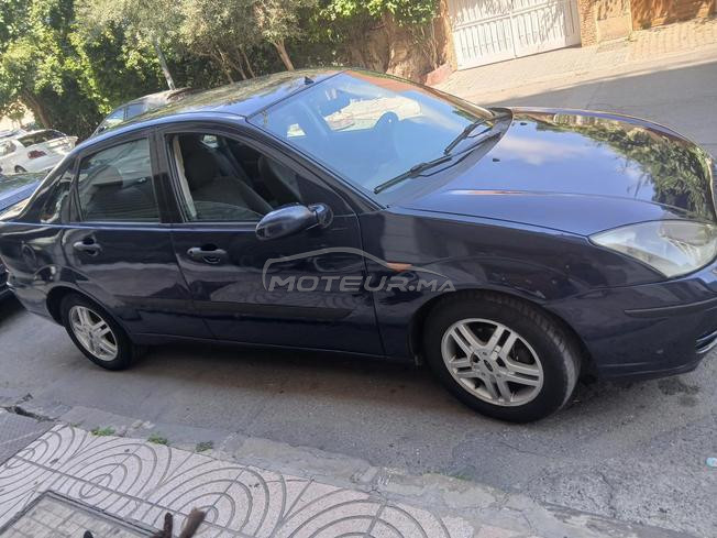 سيارة عائلية واقتصادية فورد فوكس مديل 2002مزوط 