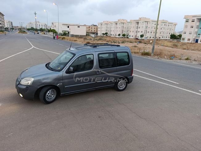 سيارة في حالة جيدة محرك HD 2L الصباغة الأصلية