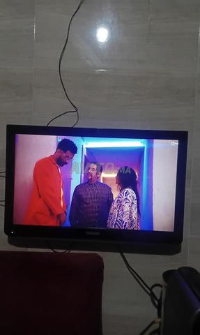 TV TOSHIBA 22 POUCE DVD TNT INTÉGRÉ - 2