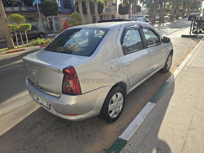 Dacia Logan 2010 essence