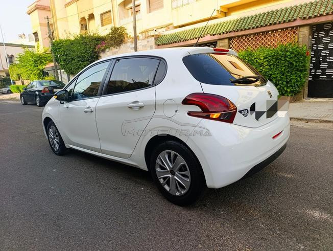 Peugeot 208 2016