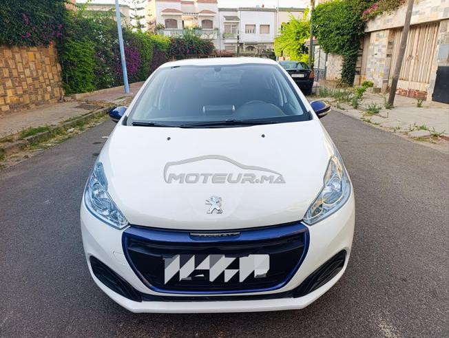 Peugeot 208 2016