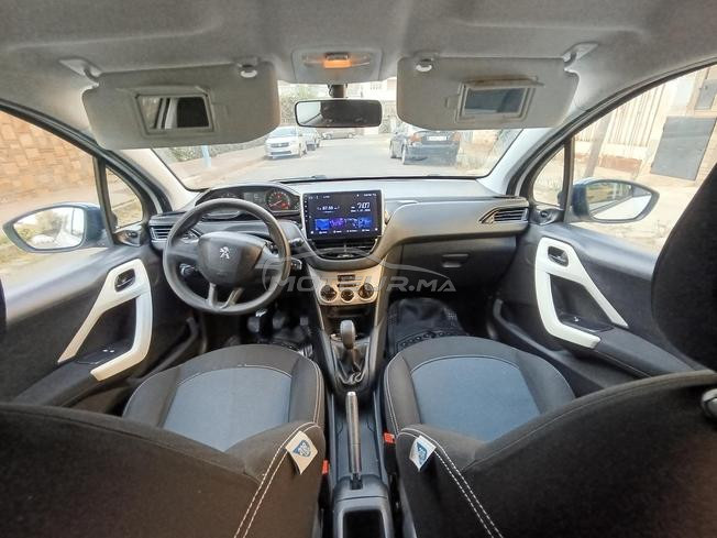Peugeot 208 2016