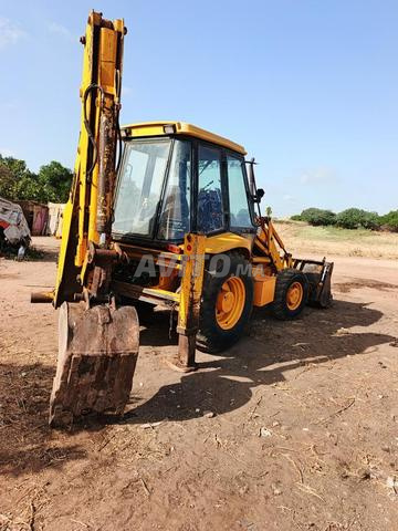 Tractopelle JCB - 2
