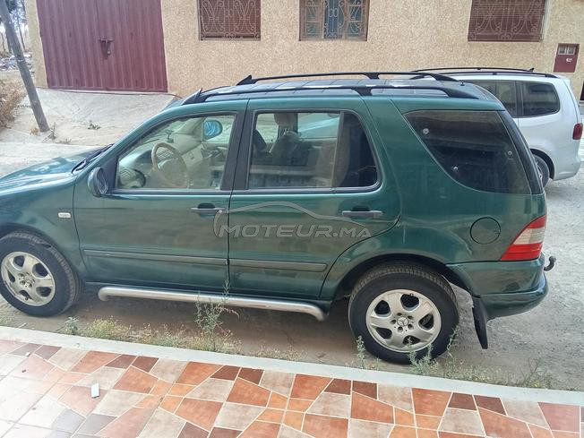 Mercedes 4*4 bon état 