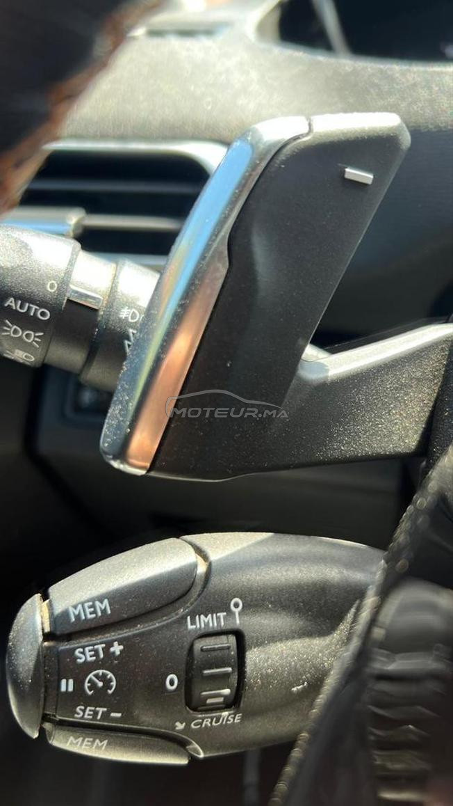 3008 très bon état à vendre 