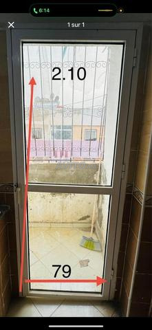 Porte 🚪 avec fenêtre 🪟 - 2