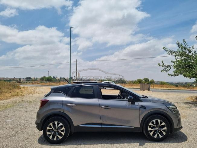 RENAULT CAPTUR 1ÉRE M 84km